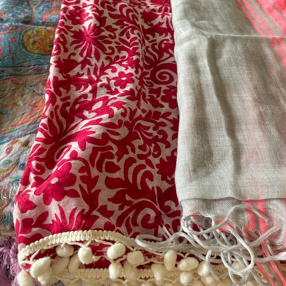 Scarves multi colored